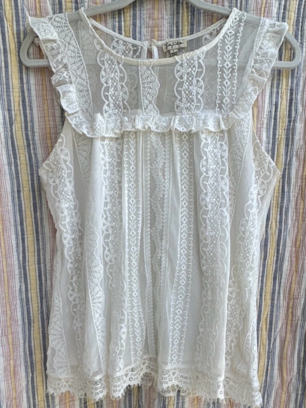 Lily White White Lace Ruffled Sleeveless Round Neck Lined Camisole Blouse